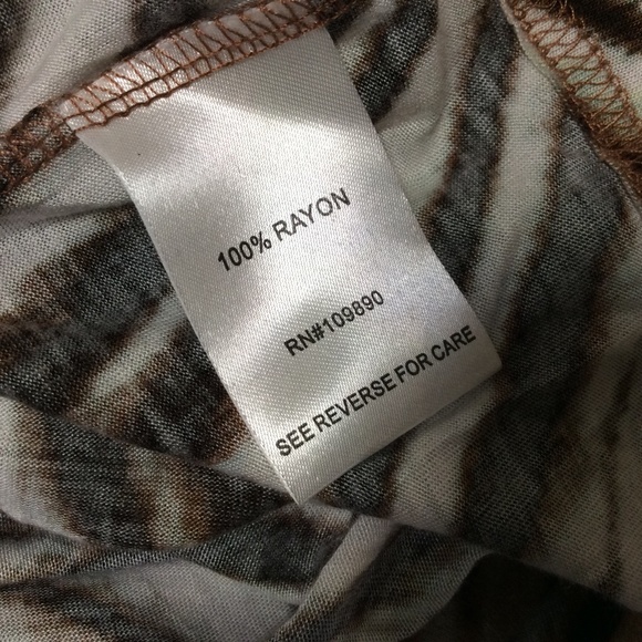 NWOT tiger print dress by Seven7, size S - Picture 9 of 9